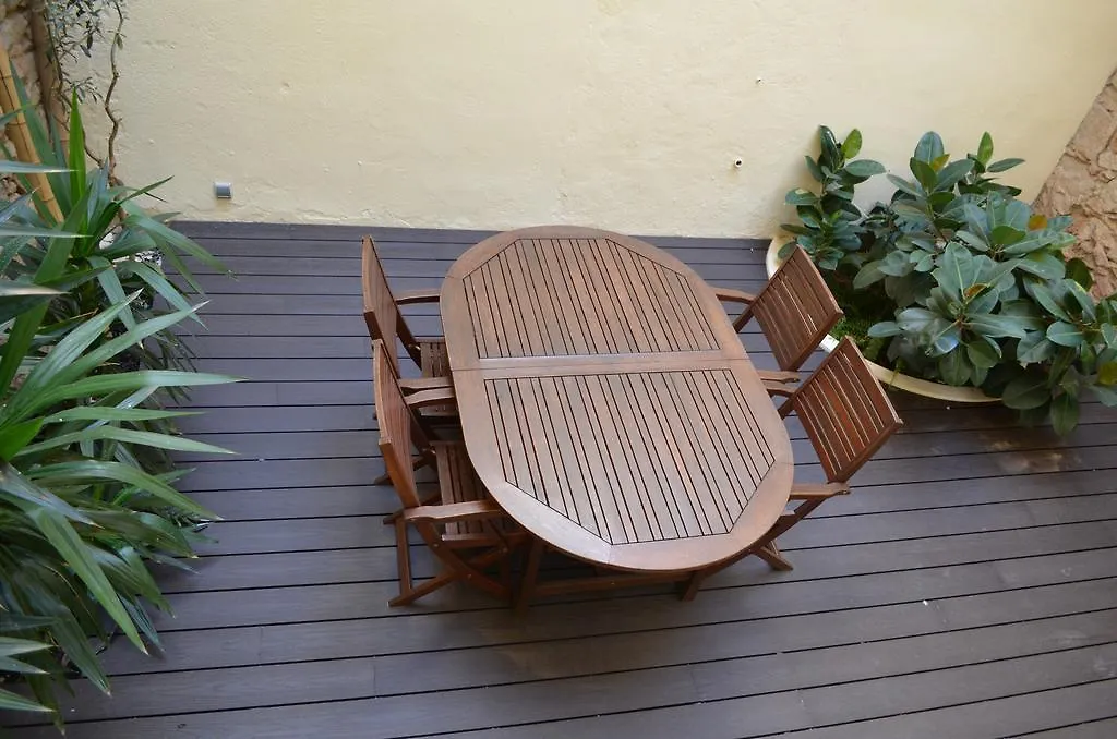 Barcelona In Apartments Poble Sec 0*,